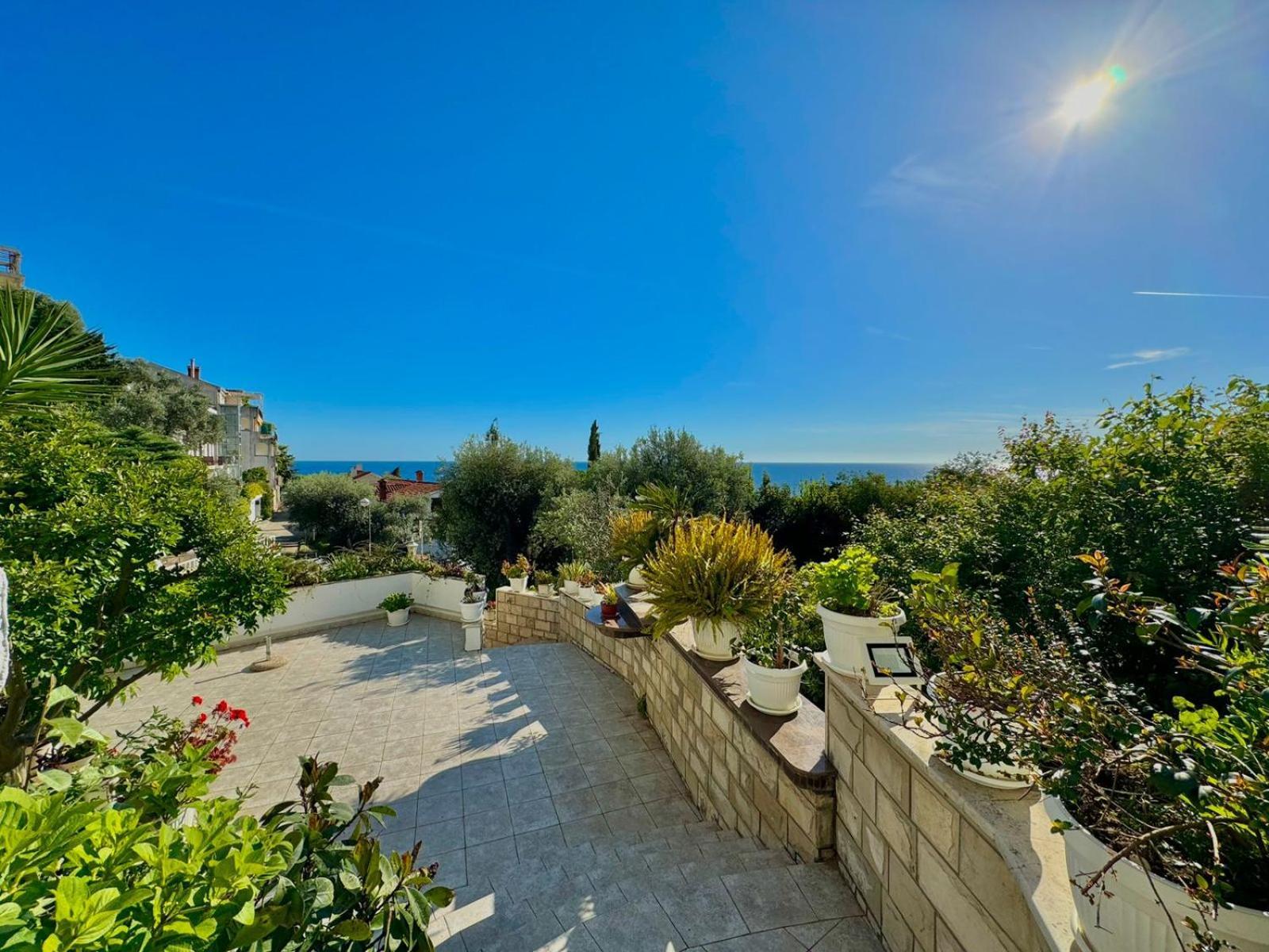 Sun Rose Apartments Sveti Stefan Zewnętrze zdjęcie