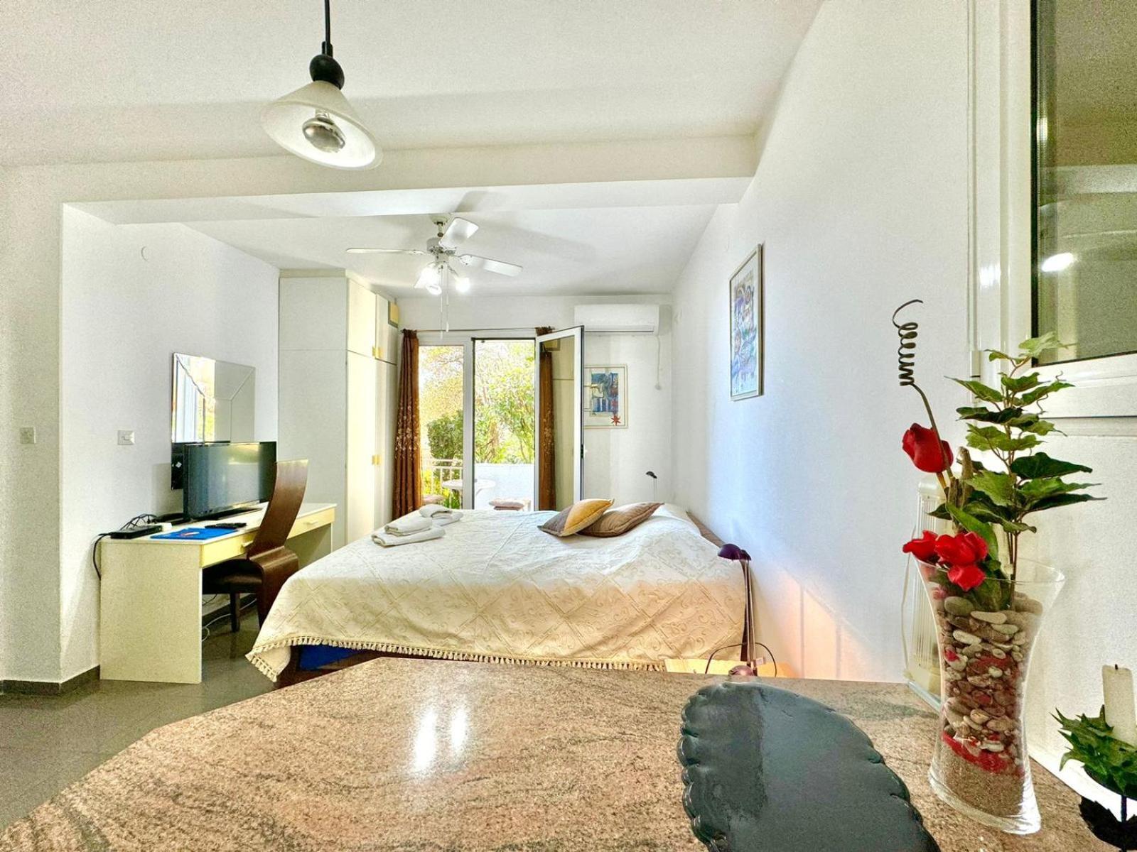 Sun Rose Apartments Sveti Stefan Zewnętrze zdjęcie
