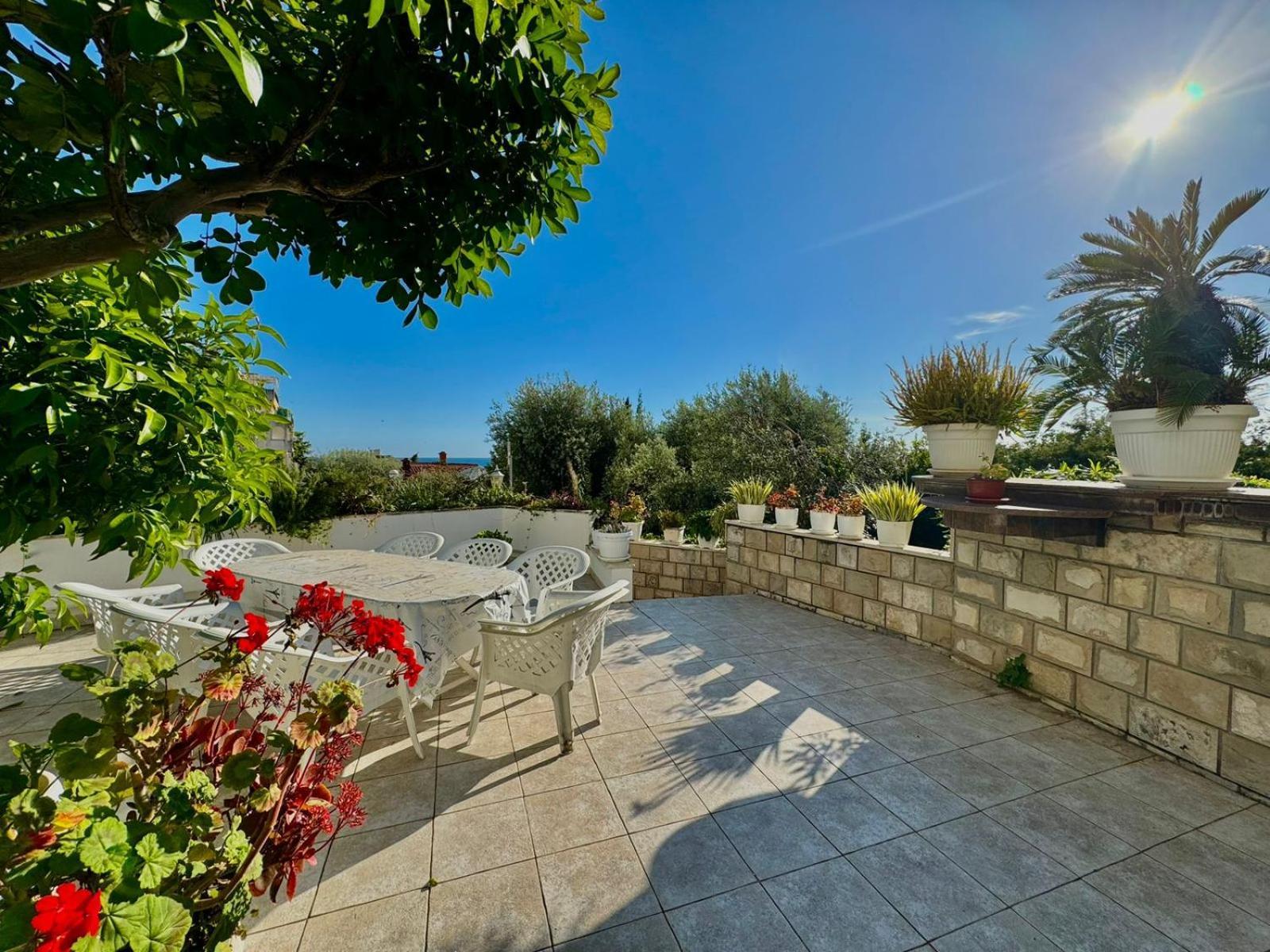 Sun Rose Apartments Sveti Stefan Zewnętrze zdjęcie