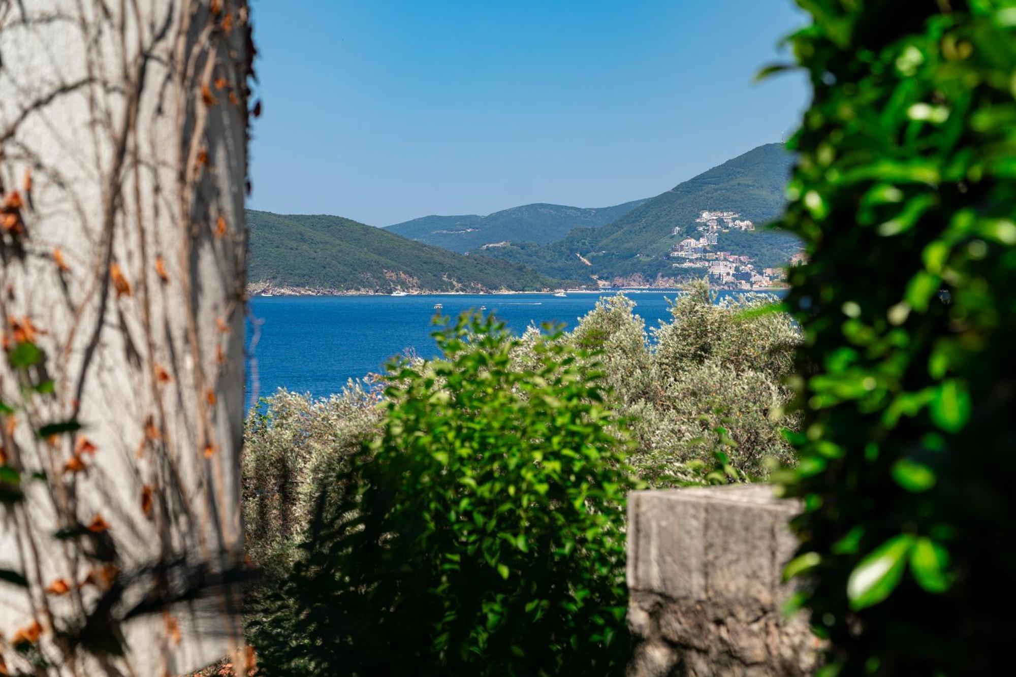 Sun Rose Apartments Sveti Stefan Pokój zdjęcie