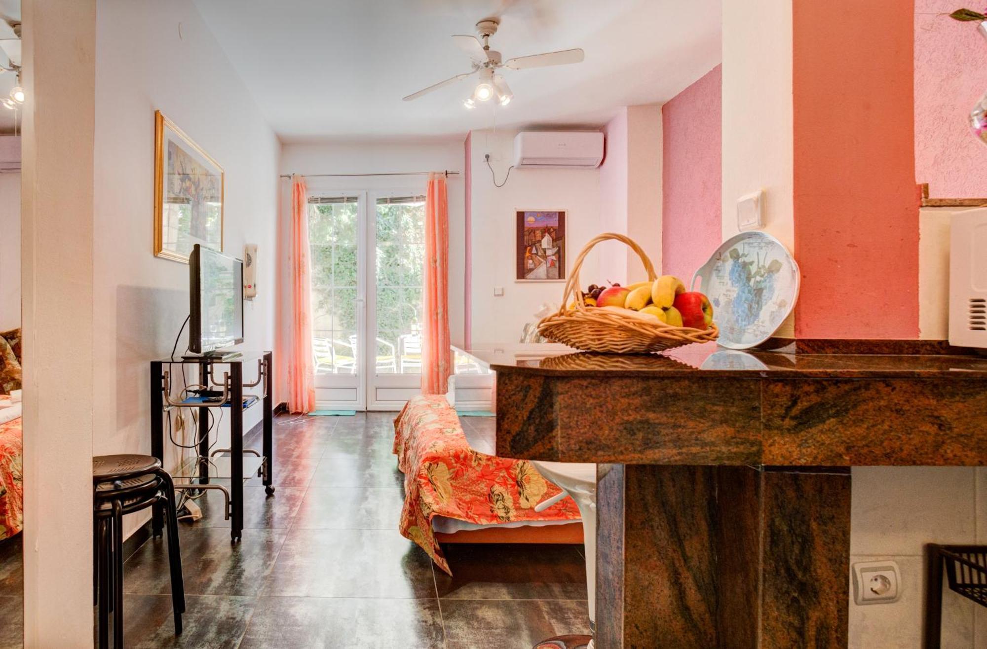 Sun Rose Apartments Sveti Stefan Pokój zdjęcie
